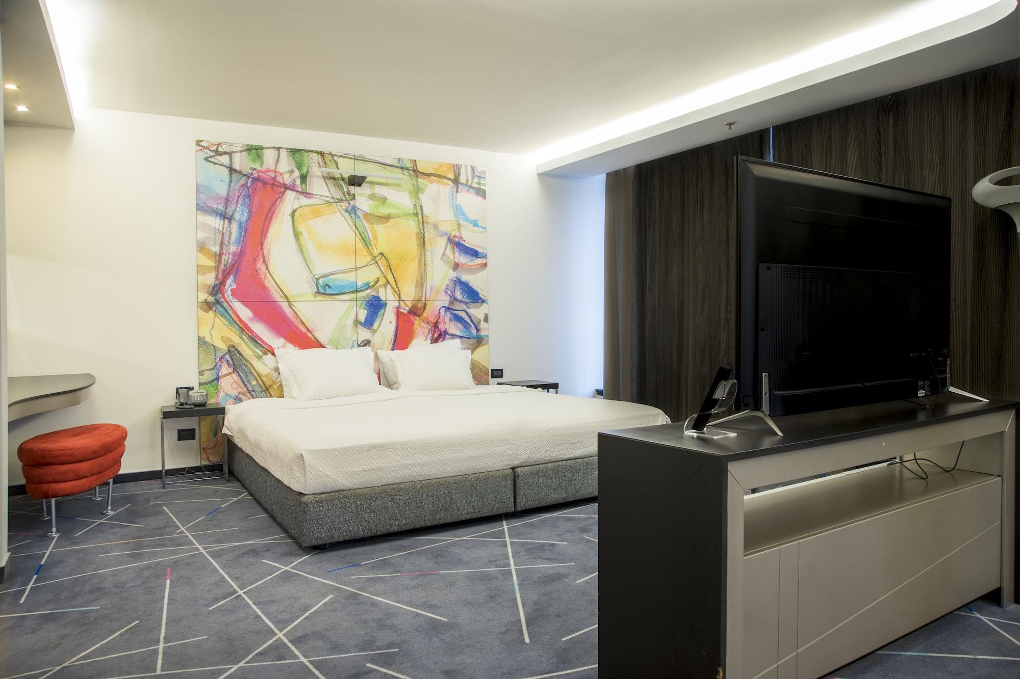 Golden Tulip Zira Belgrade Hotel Buitenkant foto