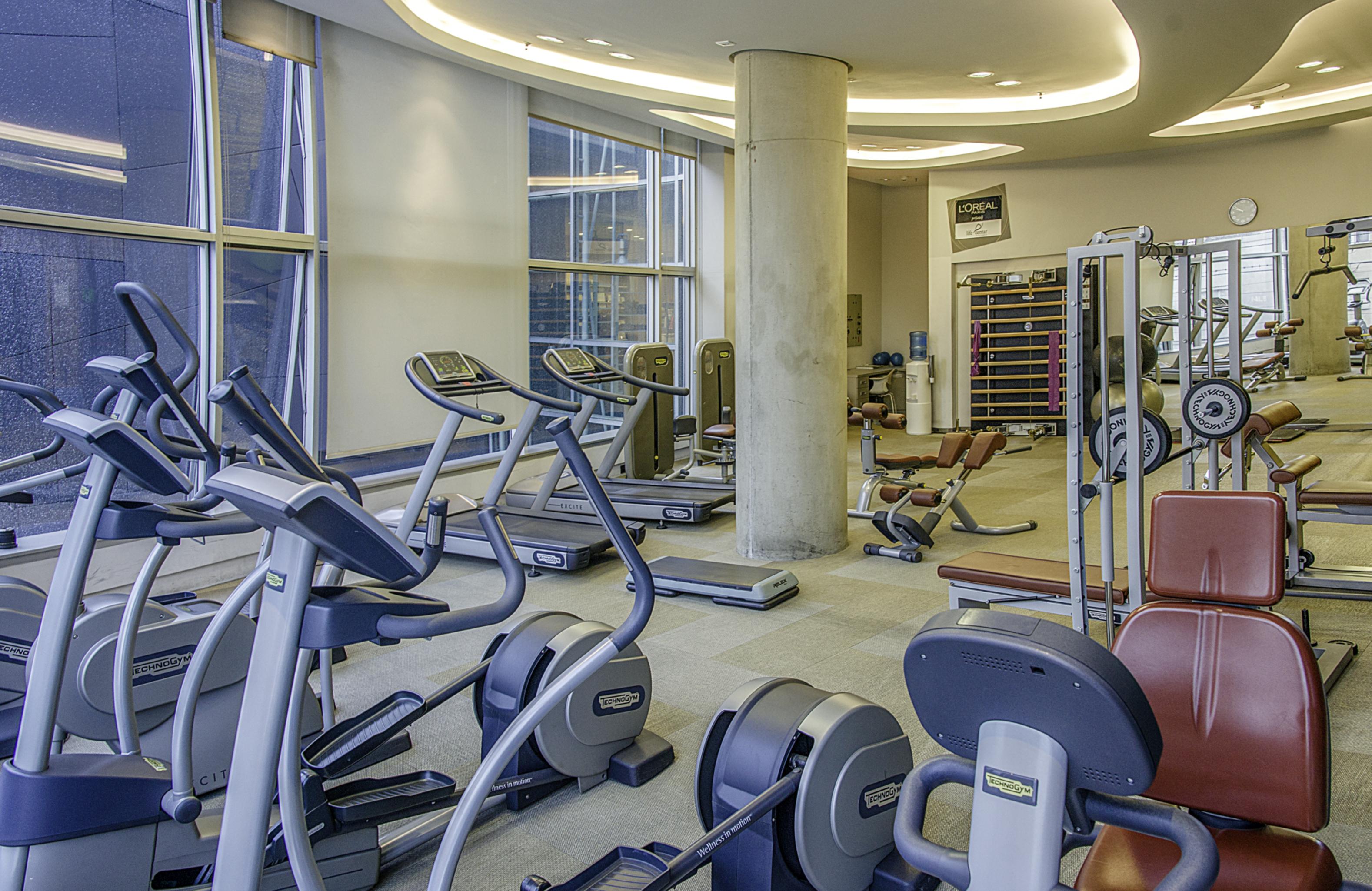 Golden Tulip Zira Belgrade Hotel Buitenkant foto